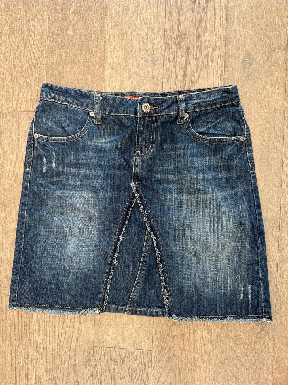 Mudd Denim Mini Skirt Raw Hem V-Insert‎ Pockets Distressed Juniors 11 Teen Girl